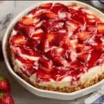 Strawberry Cheesecake Dump: Irresistibly Easy, Creamy Dessert Bliss!