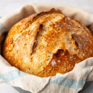 Dutch Oven No Knead Crusty Bread – Irresistibly Easy & Crispy!